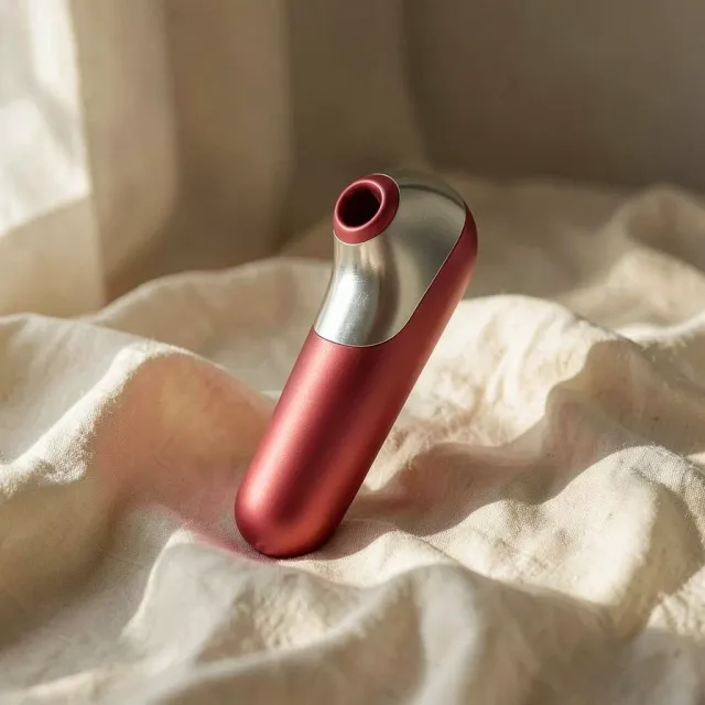 Satisfyer Dual Love stimolatore clitorideo rosso con app