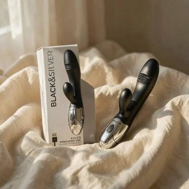 Black&Silver Kaleb vibratore doppia stimolazione ricaricabile