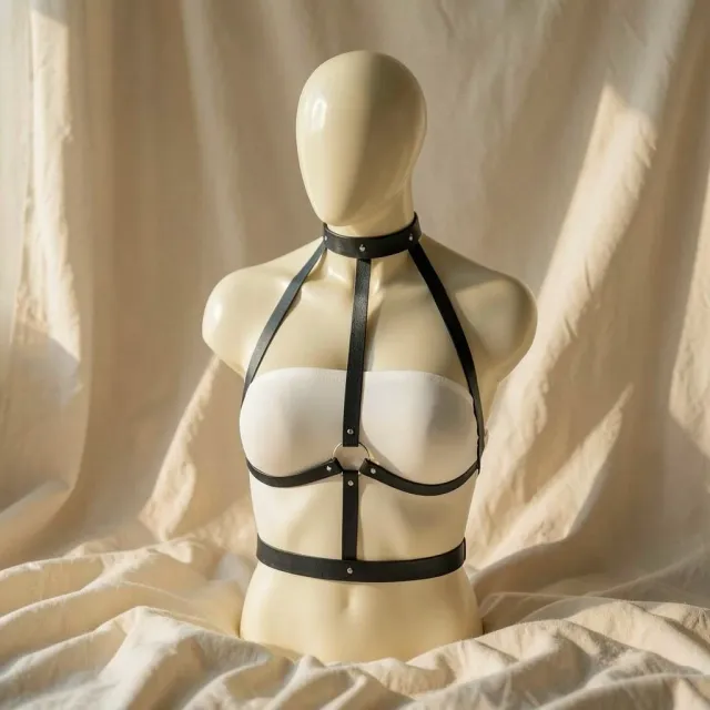 Bijoux Indiscrets Maze pettorina H harness nero regolabile