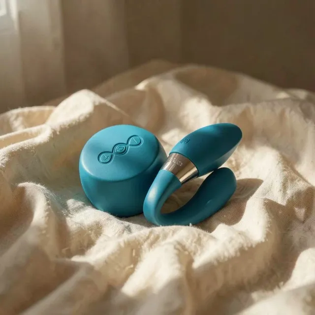 LELO Tiani Duo vibratore di coppia blu con telecomando