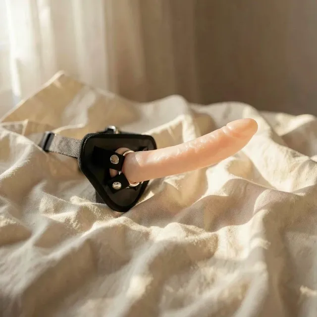 Delta Club Flesh 20 strap-on imbracatura 20 cm flesh