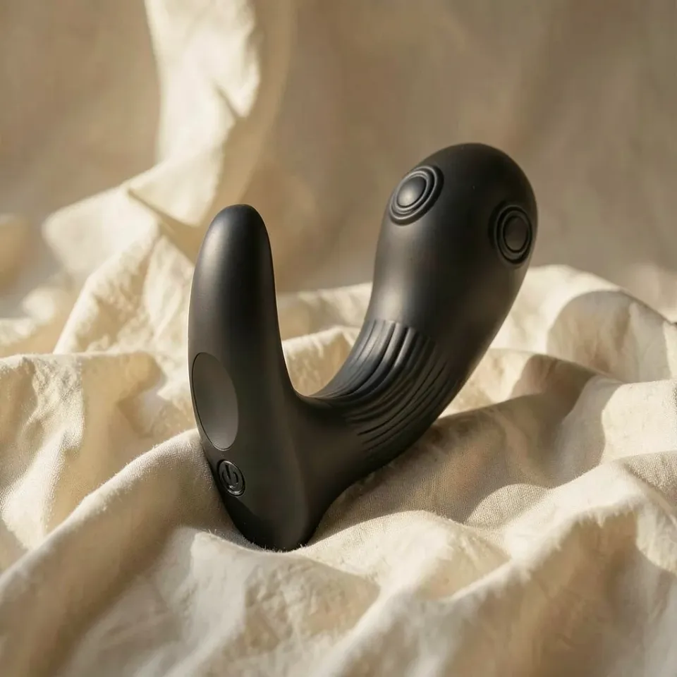 Pretty Love Mirabelle plug prostatico nero telecomando silenzioso