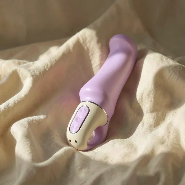 Satisfyer Vibes Charming Smile vibratore compatto 12 programmi