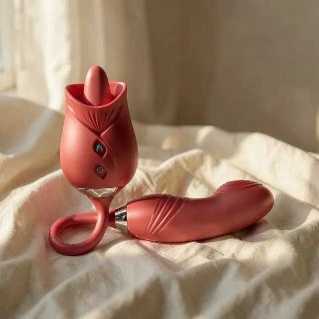 Delight Flower Bump stimolatore clitoride rosso silicone