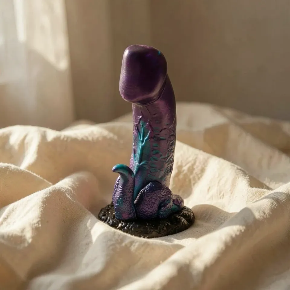 EPIC Basilisk Cybersilicock dildo silicone 130 mm leggero