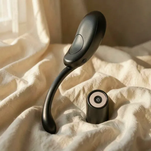 Coquette Chic Desire uovo vibrante con telecomando 10 modalità