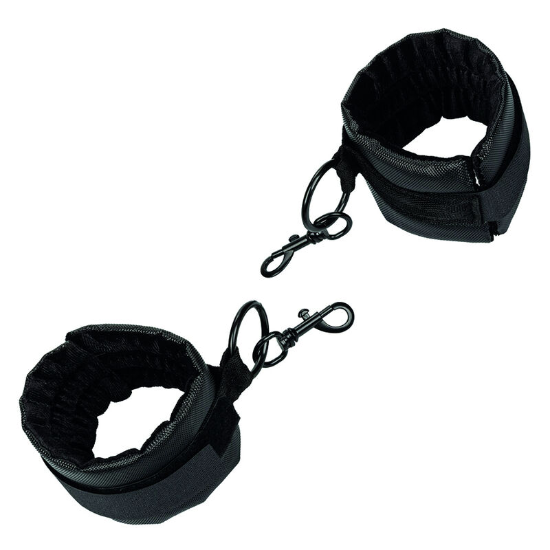 CalExotics Boundless Collar collare bondage ecopelle regolabile
