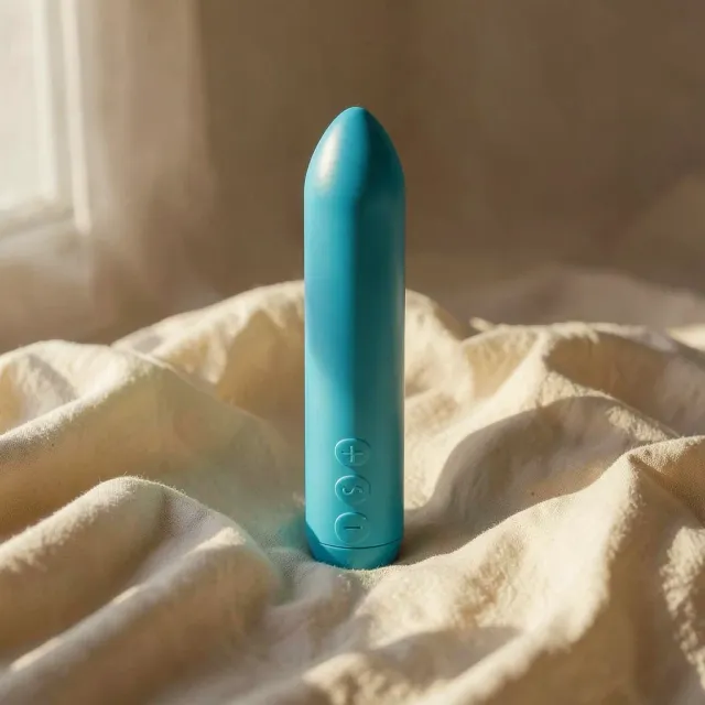 Je Joue Classic Bullet vibratore bullet teal impermeabile