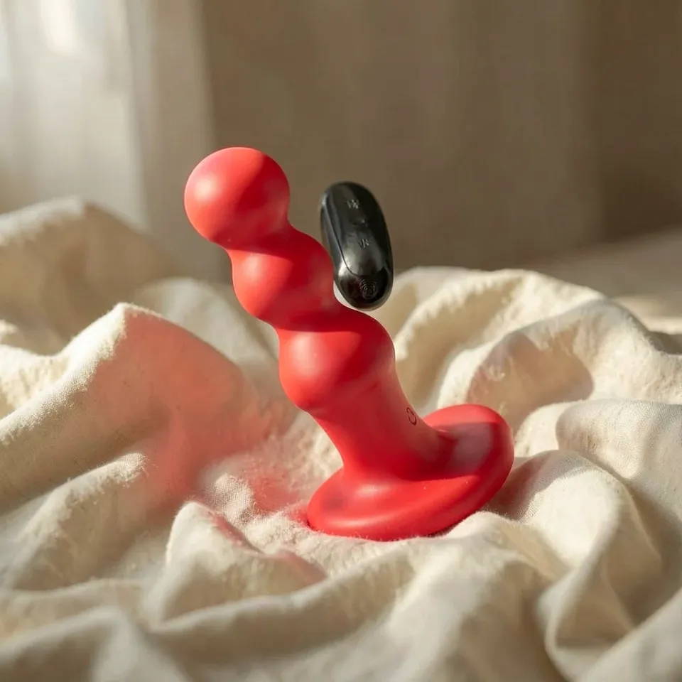 Frutille Intense Cody vibratore rosso con telecomando