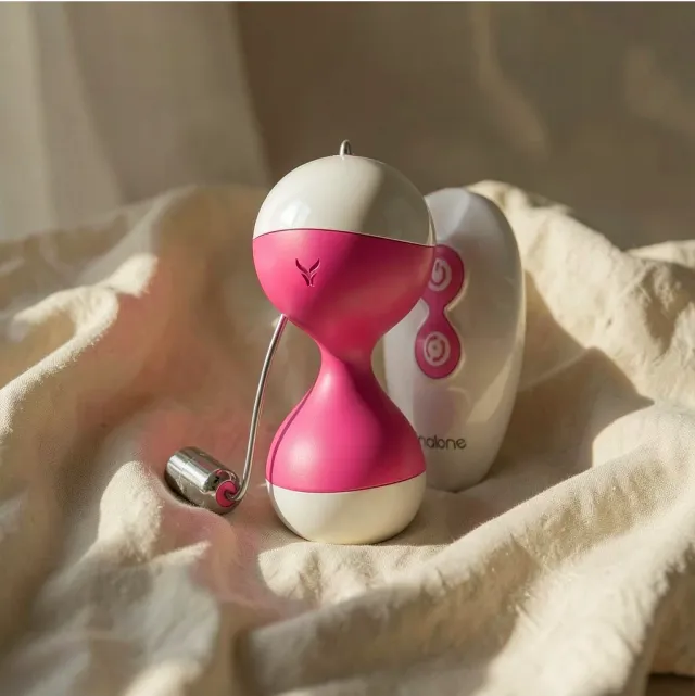 Nalone Miu Miu pallina Kegel vibrante telecomando silicone