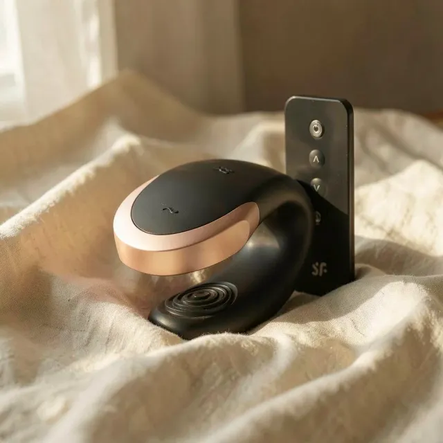 Satisfyer Double Love vibratore di coppia nero telecomando