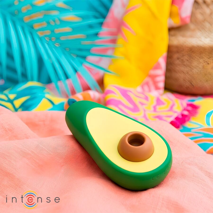 Intense Waki succhiatore clitoride avocado