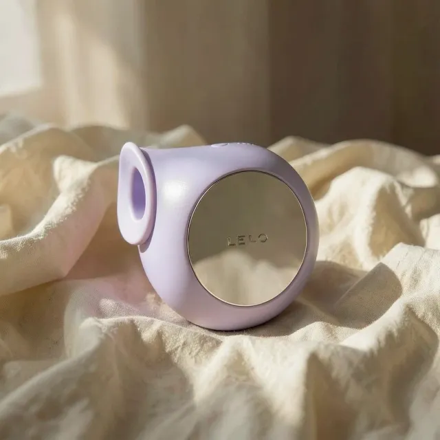 Lelo Sila stimolatore clitoride a onde sonore lilla