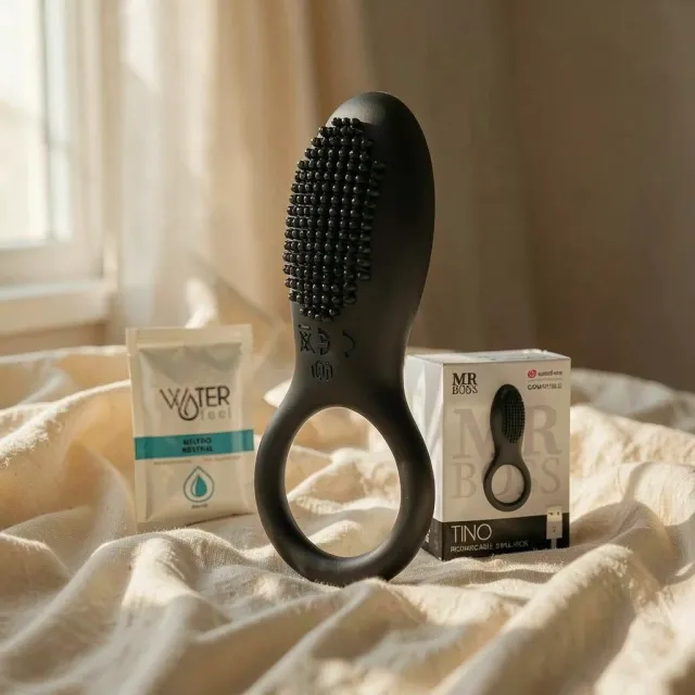 Mr Boss Tino anello vibrante nero silicone 10 modi