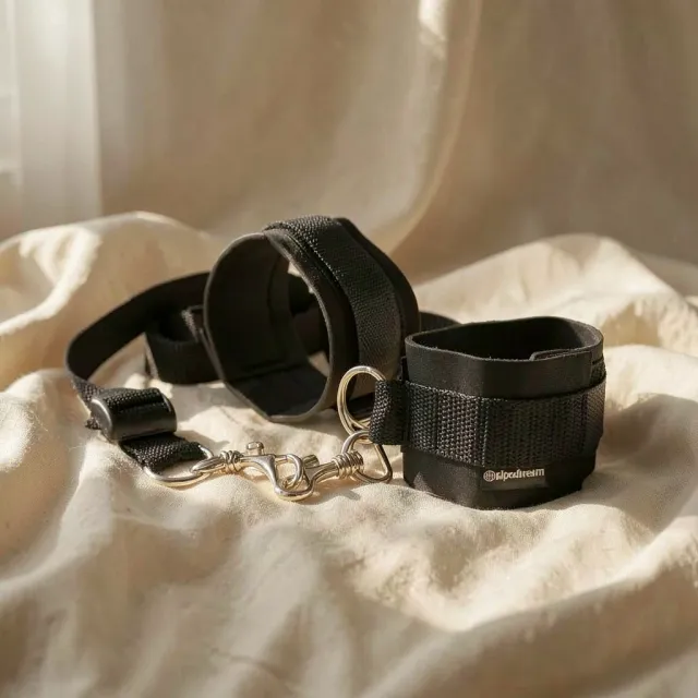 Fetish Kit Polsini Fantasia kit bondage 4 polsini regolabile