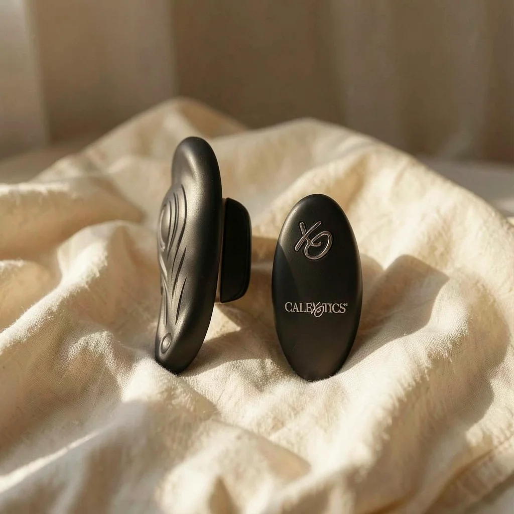 CalExotics Lock-N-Play Panty Teaser ovetto vibrante