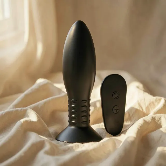 Mr. Play Spina Rotante plug anale vibrante nero telecomando