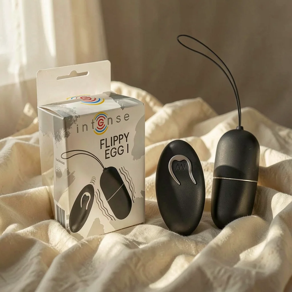 Intense Flippy Egg I Nero ovetto vibrante telecomando