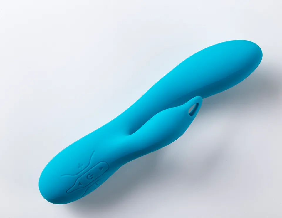 Love Hit by Virgite V2 vibratore clitoride blu silicone ricaricabile