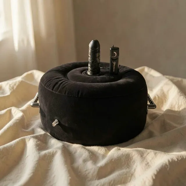Fetish Fantasy Hot Seat cuscino gonfiabile dong vibrante maniglie
