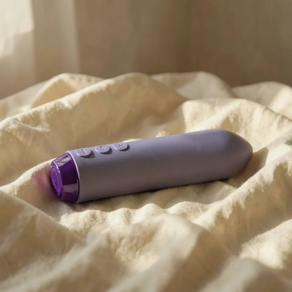 Je Joue Classic Bullet mini vibratore con dito