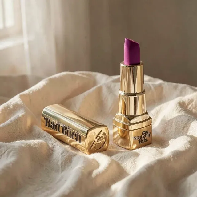 Frutille Hide & Play Bad Bitch vibratore rossetto 10 modalità