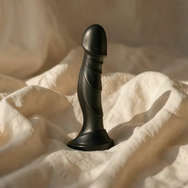Frutille Armony dildo vibrante e plug anale con telecomando