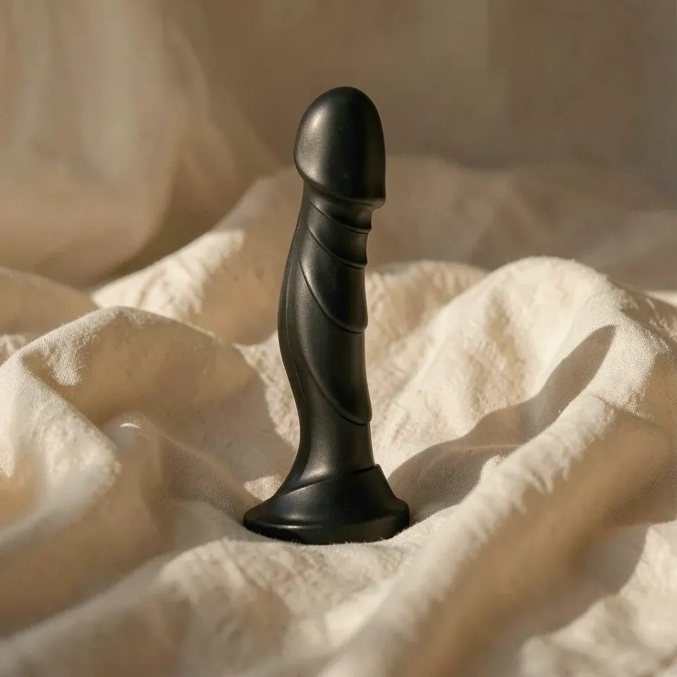 Frutille Armony dildo vibrante e plug anale con telecomando