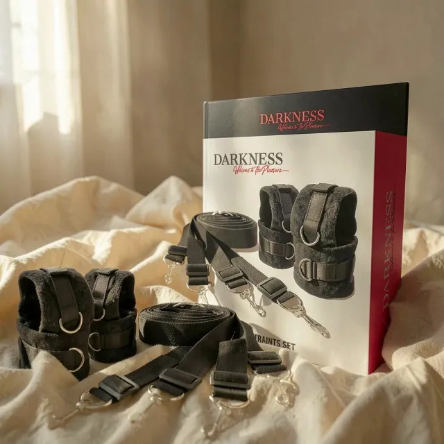 Darkness Set Cinghie da Letto kit bondage neoprene 4 punti