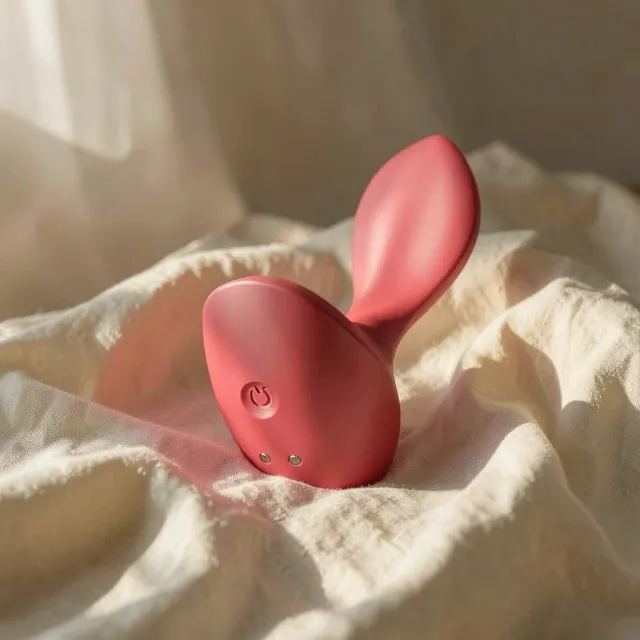 Satisfyer Backdoor Lover Plug Anale Rosso Vibrante