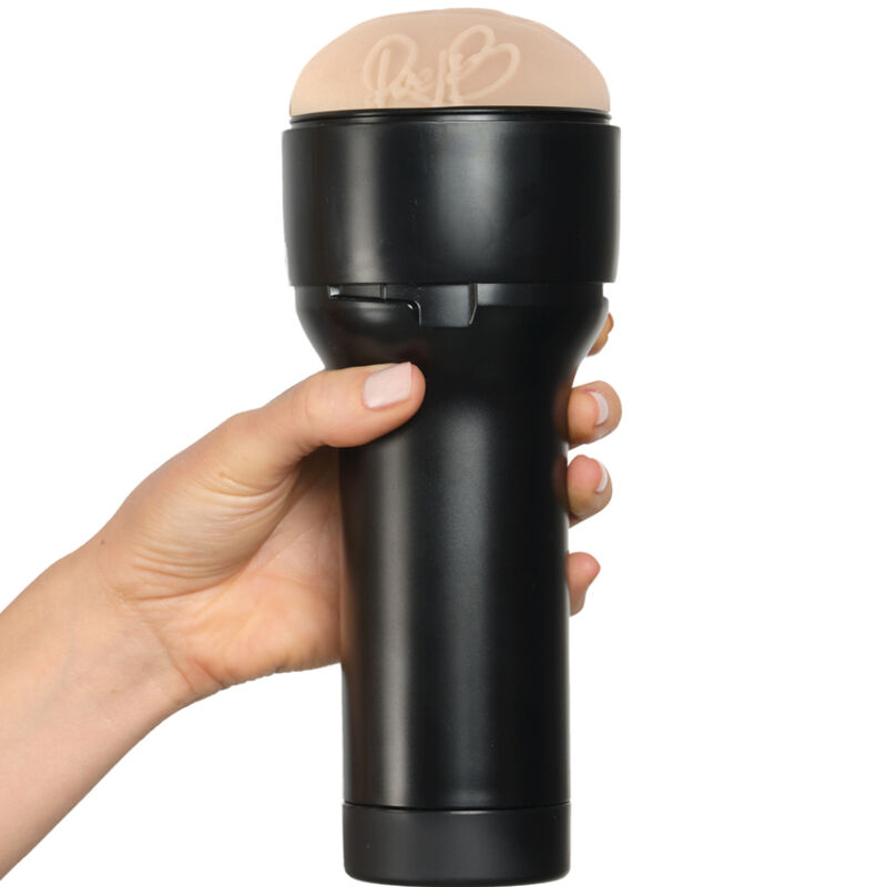 Kiiroo FeelRae Stroker masturbatore Rae Lil Black