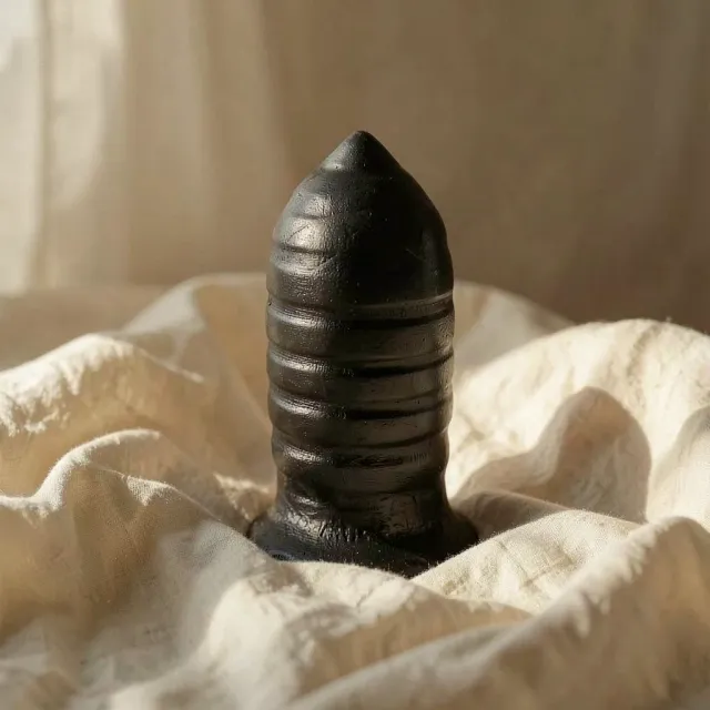 All Black Plug Anale 16 cm PVC a coste 8 cm