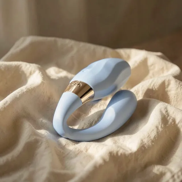 LELO Tiani Twist vibratore di coppia celeste con app