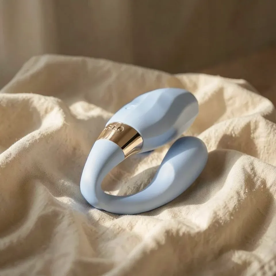 LELO Tiani Twist vibratore di coppia celeste con app